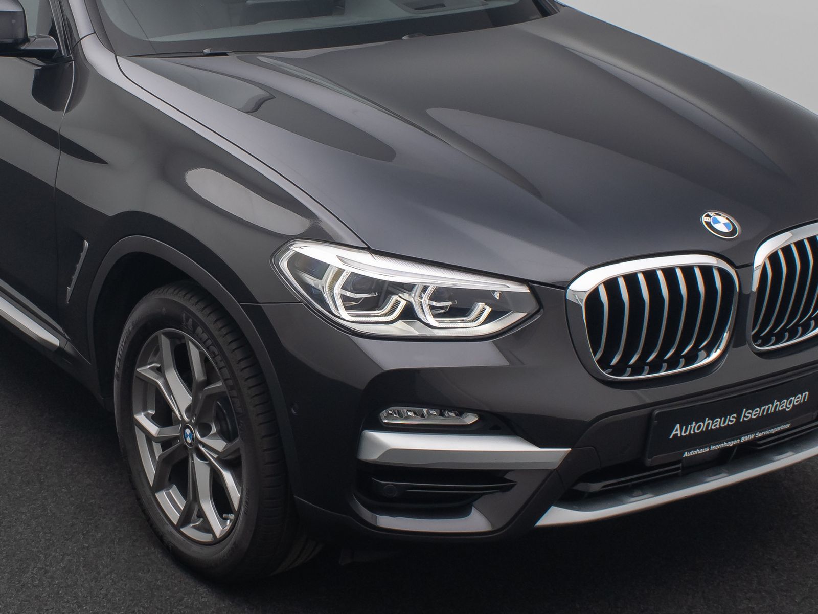 Fahrzeugabbildung BMW X3 xD20d xLine ACC AHK Kamera DisplKey HUD Leder