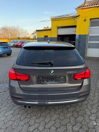 BMW 320 - 6