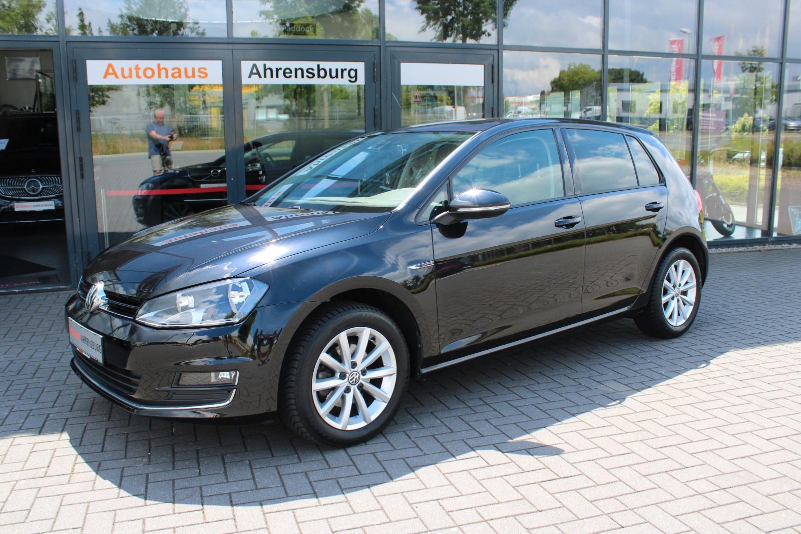 Volkswagen Golf VII 1,2 TSI Lounge*Dynaudio*Allwetter* 