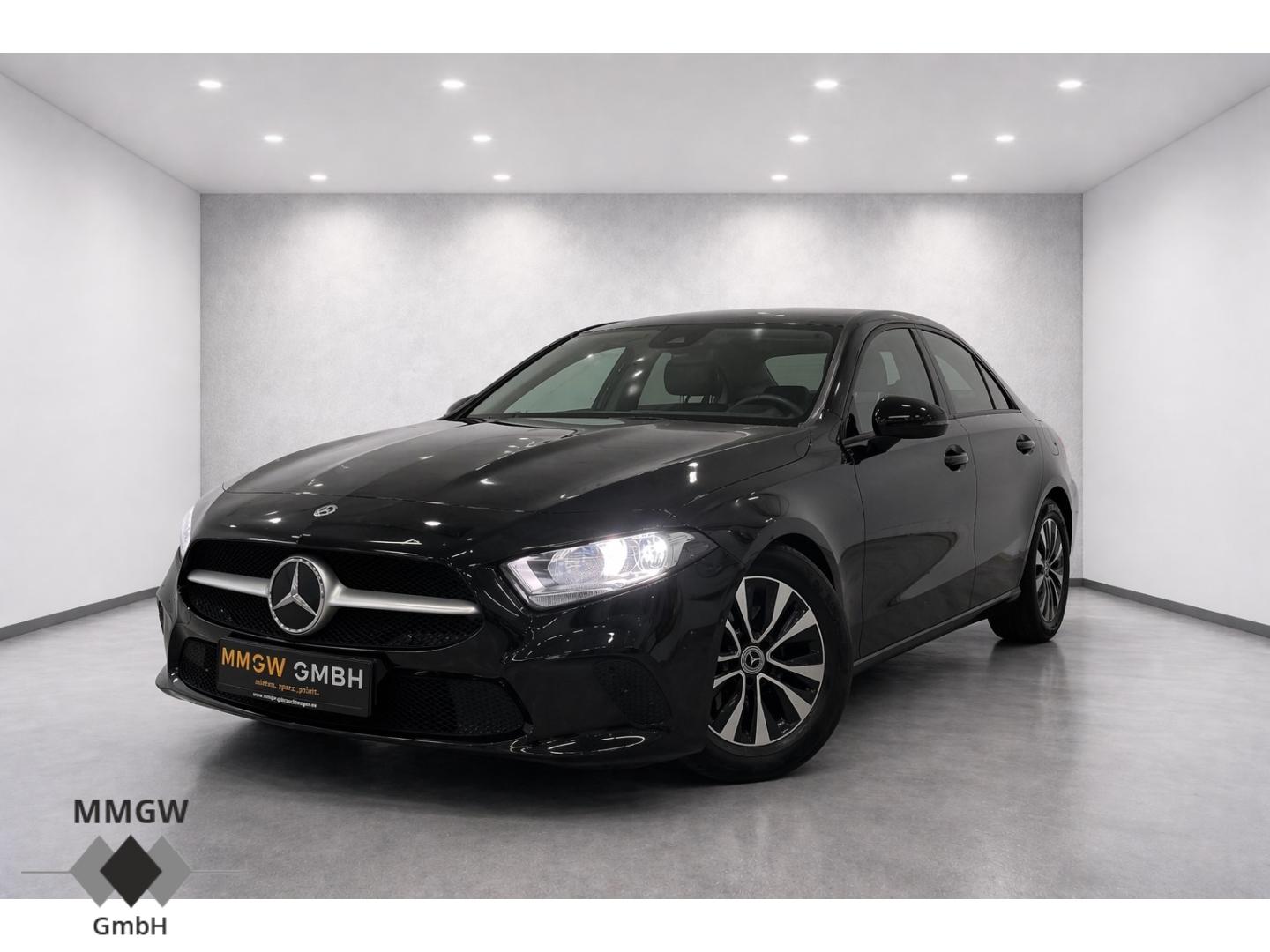 Mercedes-Benz A 200 Business AHK/Navi/DigitalesCockpit/CarPlay
