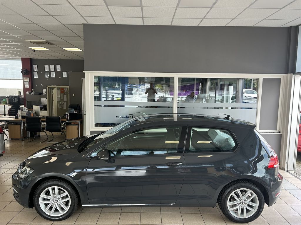 Image of Volkswagen Golf