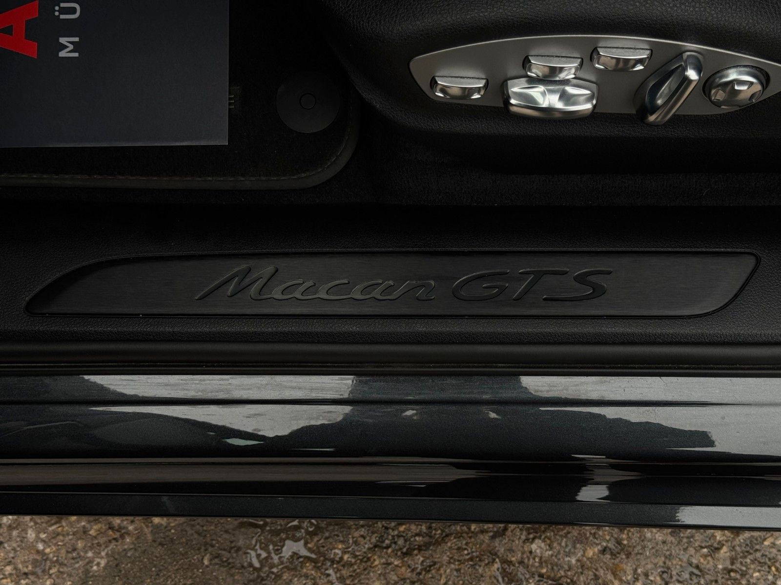 Fahrzeugabbildung Porsche Macan GTS PASM Chrono Carbon Pano Bose Std-HZG