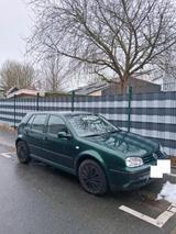 Volkswagen Golf 1.6  - Volkswagen Golf aus 2000: 1.6