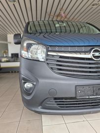 Opel Vivaro - 7