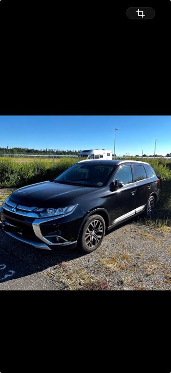 Image of Mitsubishi Outlander