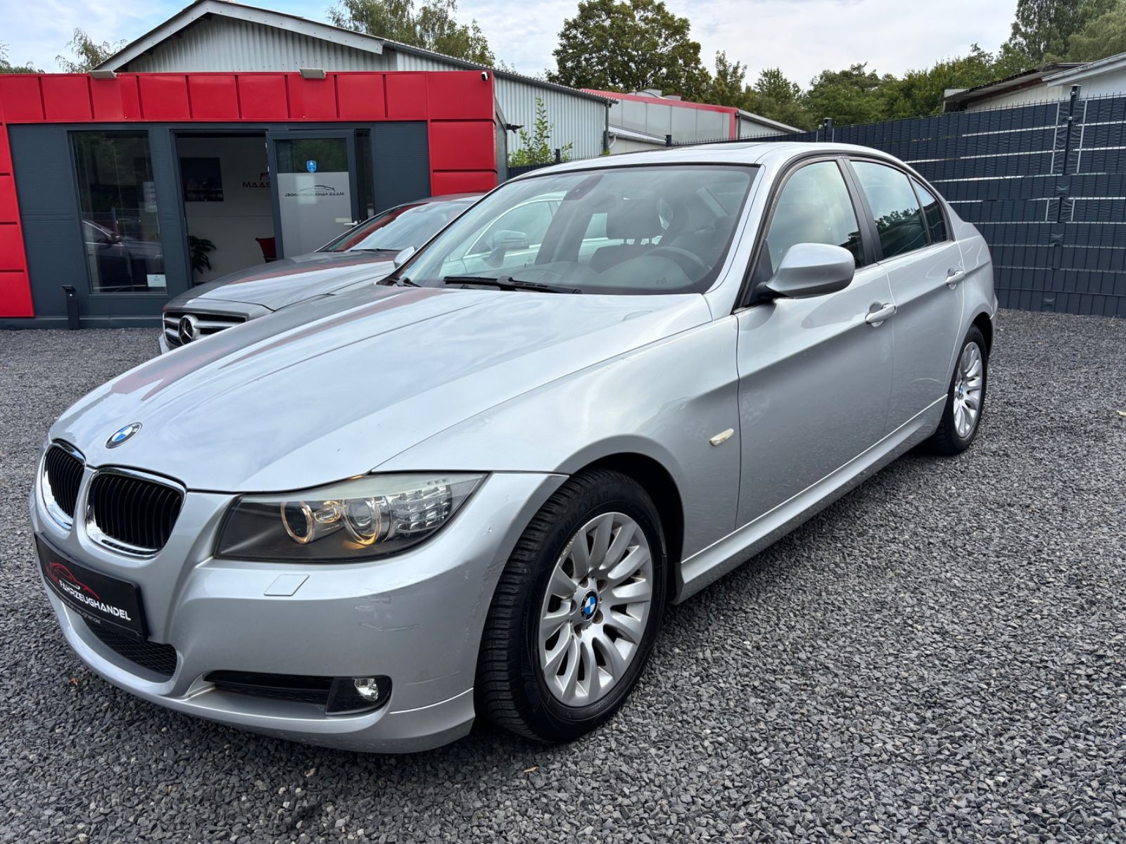 BMW 318 - 1