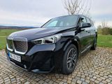 BMW iX1 eDrive20 M-Sport, Professional,Comfortpaket - BMW iX1 von privat