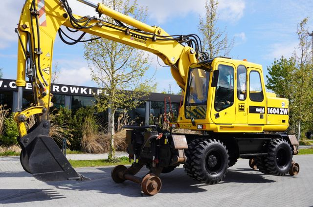 Atlas 1604 ZW Wheeled & Railroad excavator