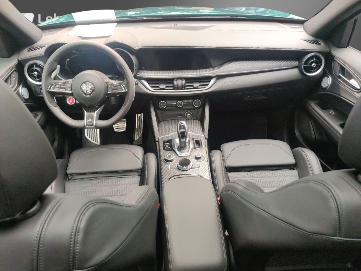 Fahrzeugabbildung Alfa Romeo Stelvio 2.9 V6 Bi-turbo Quadrifoglio+LED+PANO+21