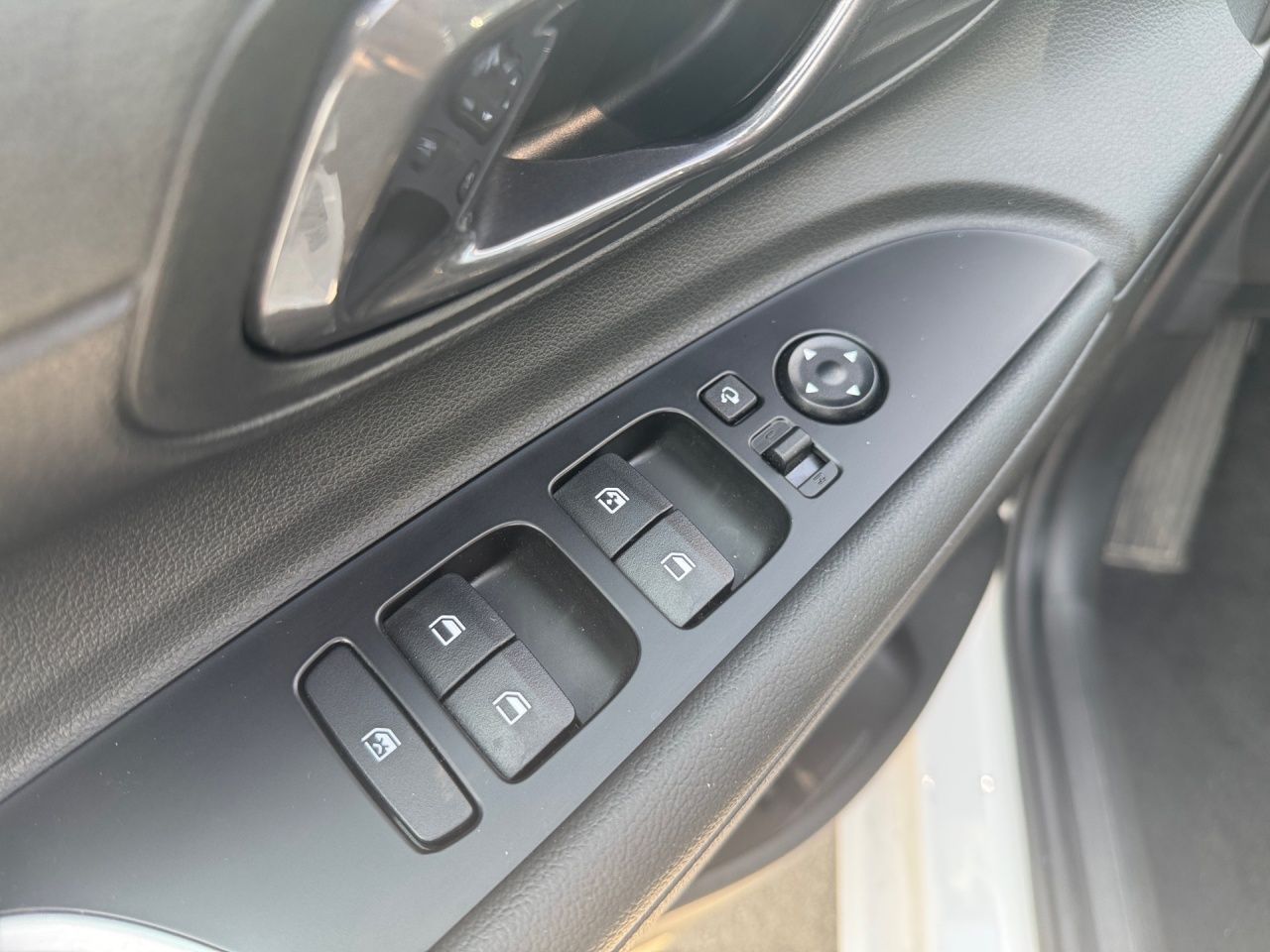 Fahrzeugabbildung Hyundai i20 TREND CARPLAY*SHZ*LHZ*NAVI*USB*TOUCH*KAMERA
