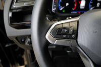 Volkswagen Touran 1.5TSI DSG Highline Pano StdHz AHK Rkam N