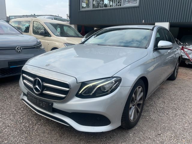 Mercedes-Benz E 200 d Avantgarde Navi Kamera originalfarbe