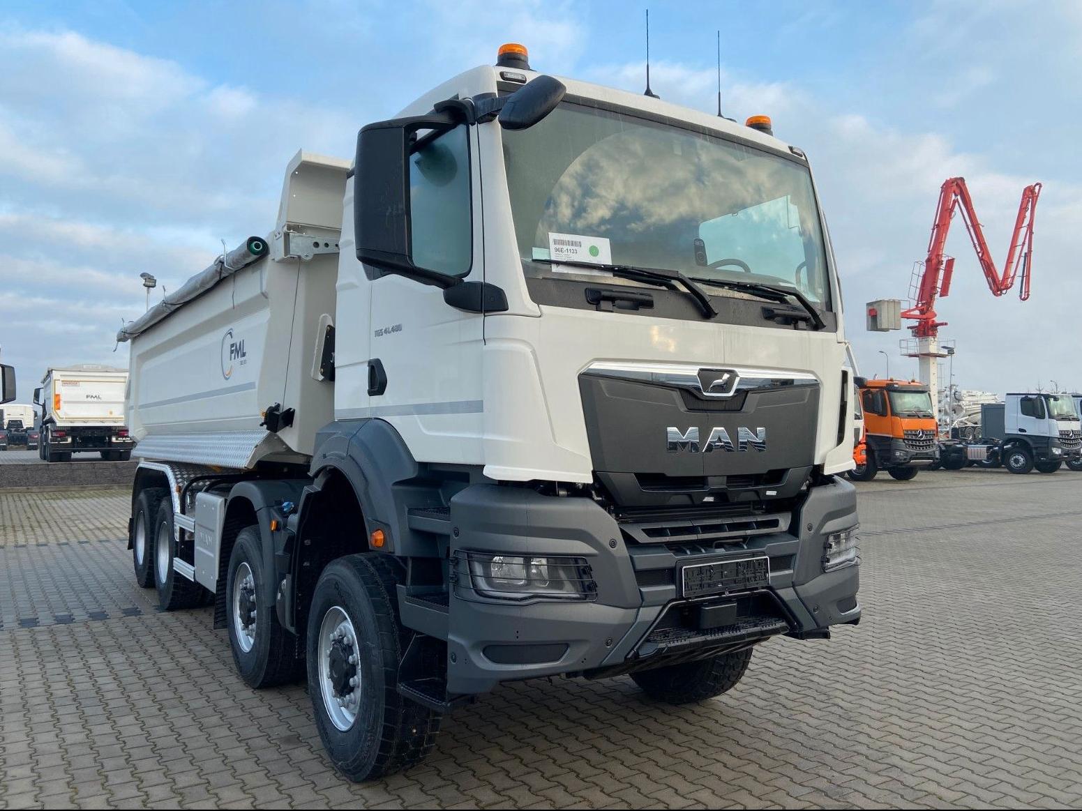 MAN TGS 41.480 8x8  FML Einseitiger KIPPER 19 M3
