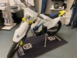 Husqvarna FE 450 MY2024  ##Tageszulassung## - HUSQVARNA FE 450