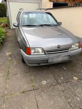 Opel Kadett E Kombi / Caravan - Opel Kadett: Kombi