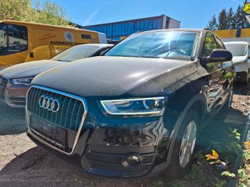 Audi Q3 - 1
