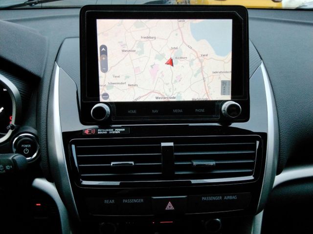 Eclipse Cross Plug-in Hybrid PLUS mit Select Pak