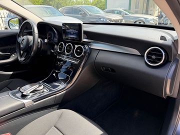 Mercedes C 200 - 11