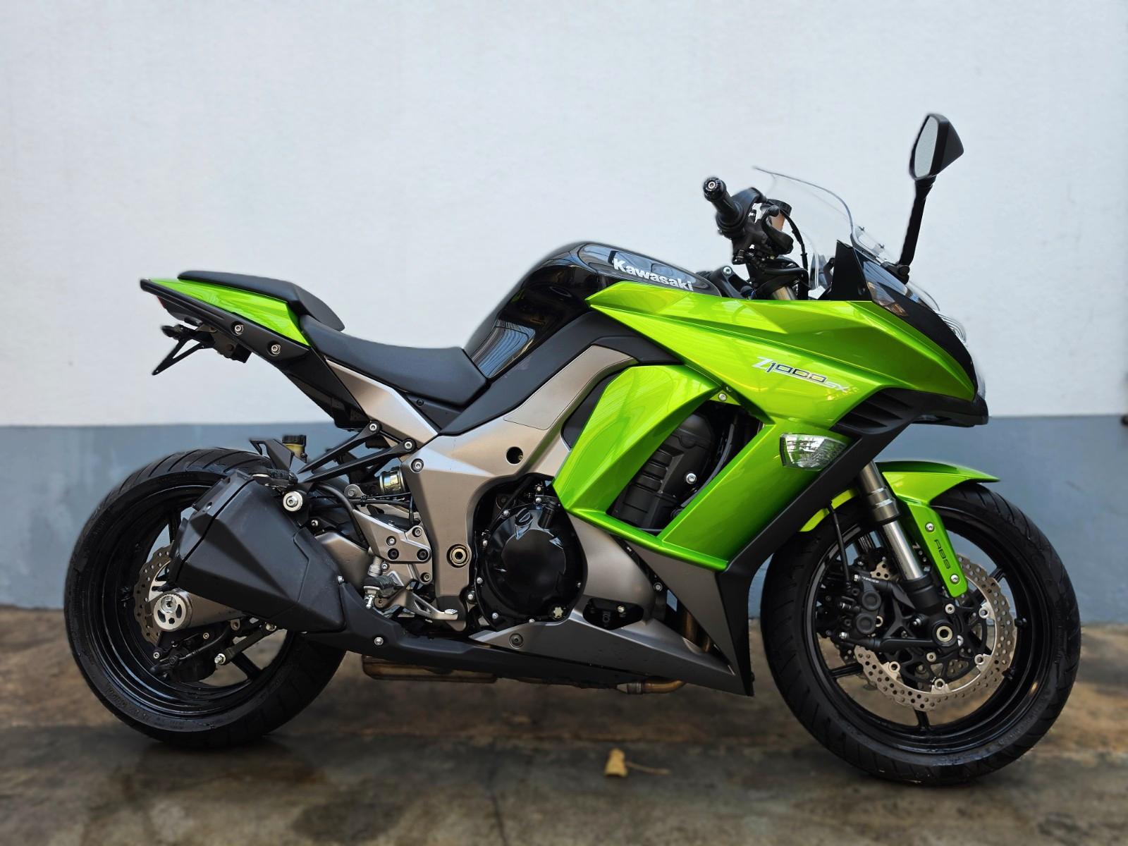 Kawasaki Z1000SX | Service + TÜV + Batterie NEU | 1.Hand