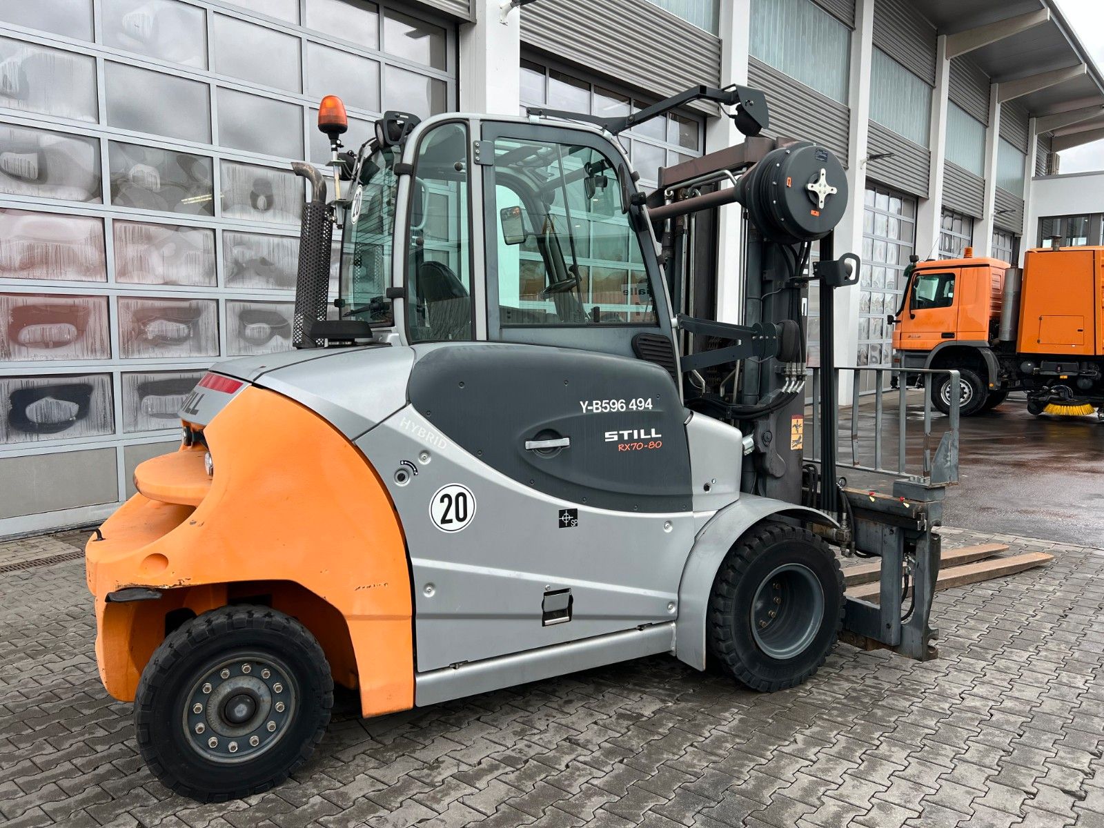 Fahrzeugabbildung Still RX70-80 / Duplex: 4.70m! / Zinkenversteller / SS