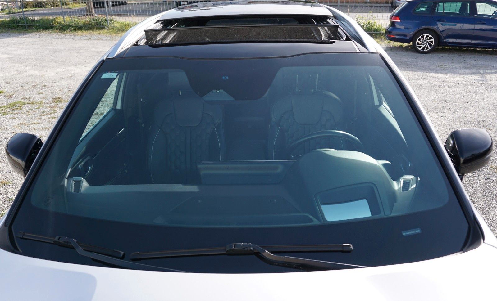 Fahrzeugabbildung Kia Sorento Platinum 4WD,Pano,Kamera,Navi,Leder,Bose