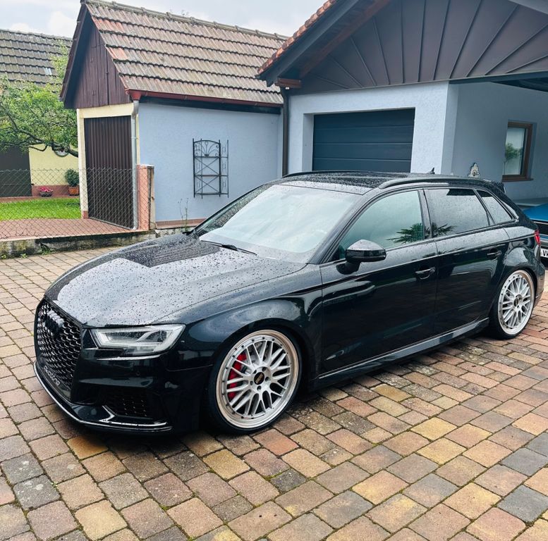 Image of Audi RS3