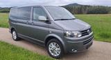 Volkswagen VW T5 Multivan mit eingetragenen 8 Sitzen! - VW T5 Multivan Gebrauchtwagen in Augsburg