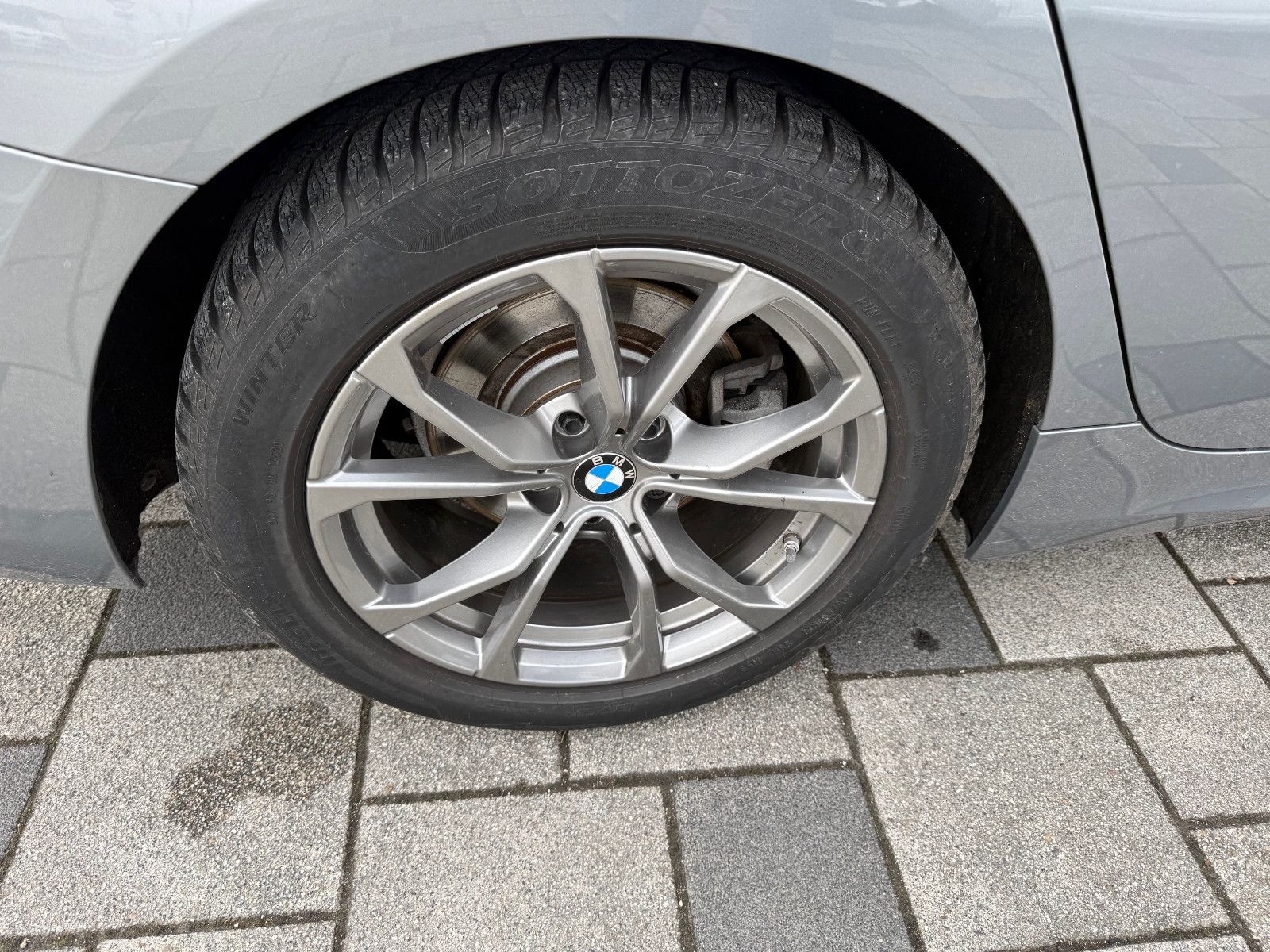 BMW 320d xDrive Touring Aut Navi LED Live Cockpit foto 5