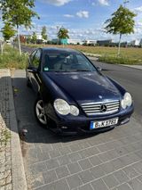Mercedes-Benz C 200 CDI CLASSIC Tüv 10/26 - Mercedes-Benz C 200 mit Diesel-Antrieb: Coupé