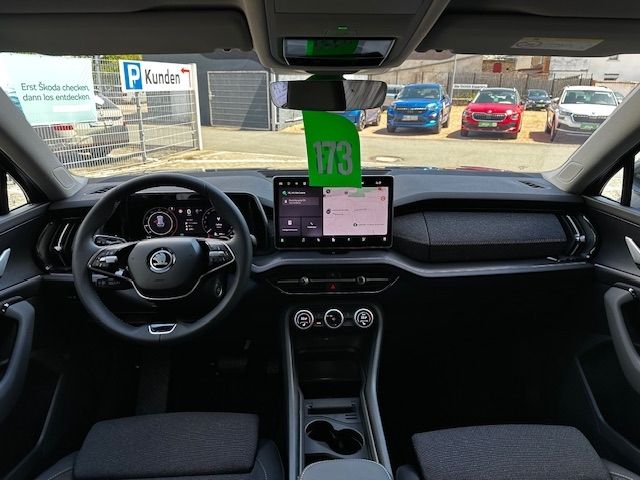 Kodiaq Selection 2.0 TDI DSG NAV;MATRIX;SHZ;ACC;