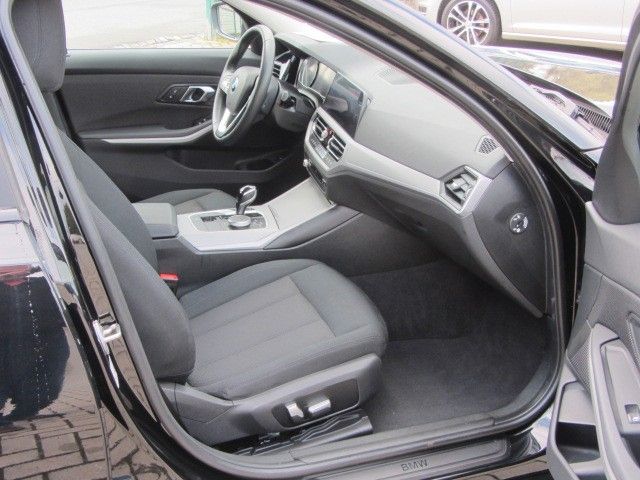 BMW 320d Touring Advantage Automatik foto 10