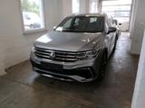 Volkswagen Tiguan Allspace 3x R-Line 4Motion 7-Sitzer H&K - VW Tiguan Allspace in Leipzig