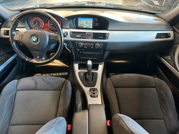 BMW 330 d Touring xDrive*AHK*Bluetooth*PDC*SHZ*Klima
