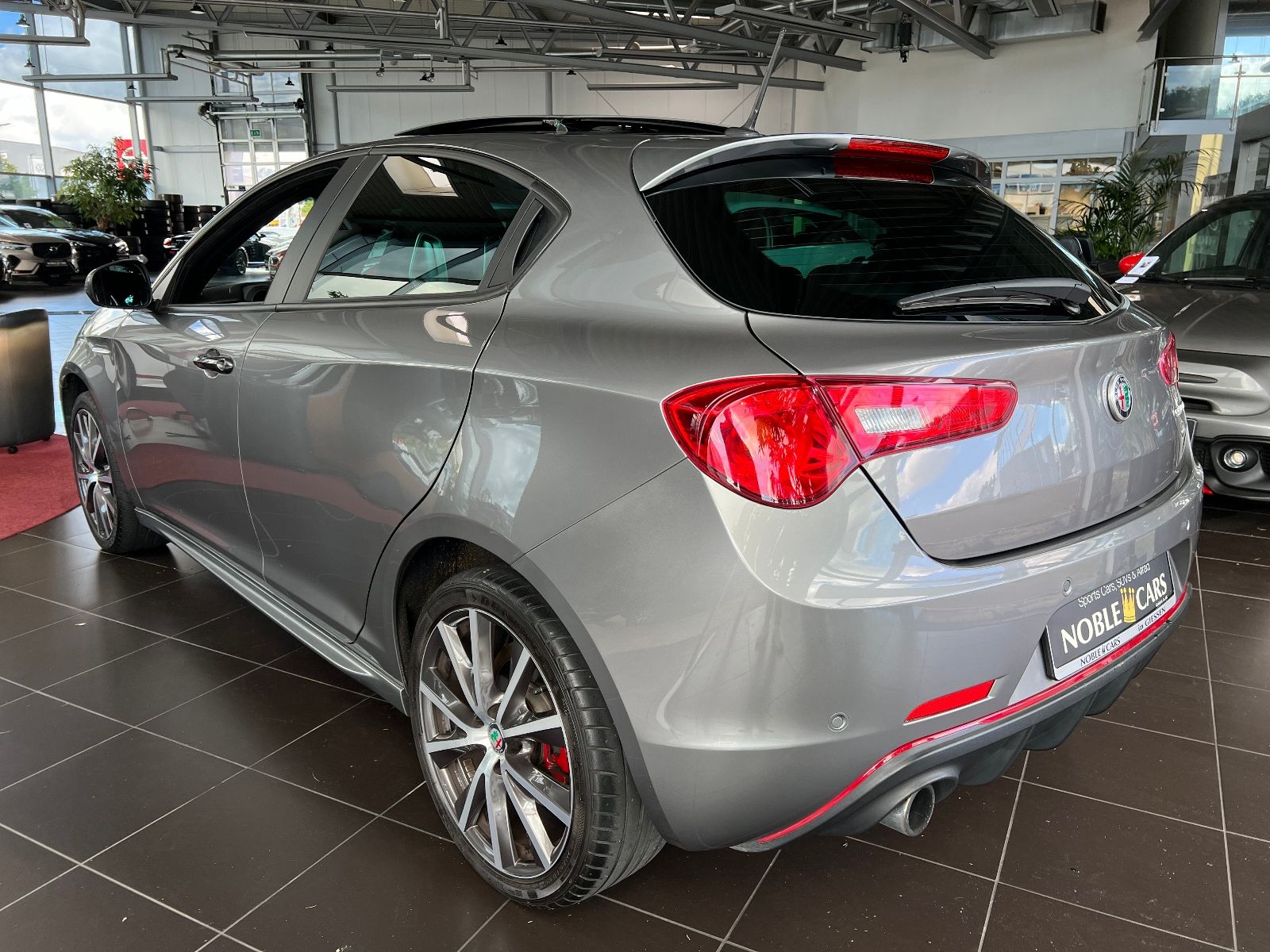 Fahrzeugabbildung Alfa Romeo Giulietta Super Veloce PANO XENON SHZ