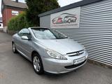 Peugeot 307 CC 2.0 KLIMAAUT/LEDER/SHZ/AHK - Peugeot 307 mit Benzin-Antrieb: Cabrio, 2.0
