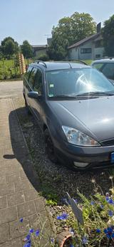 Ford Focus 1.6 Ghia Ghia - Ford Focus aus 2002: Ghia