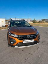 Dacia SANDERO*STEPWAY*KLIMA*BLUETOOTH* - Dacia Sandero mit LPG-Antrieb