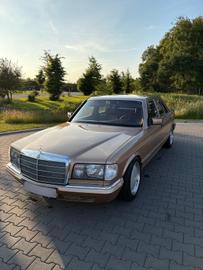 صورة 1 لـ 1983 Mercedes-BENZ E 280