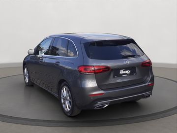 Mercedes E 200 - 3