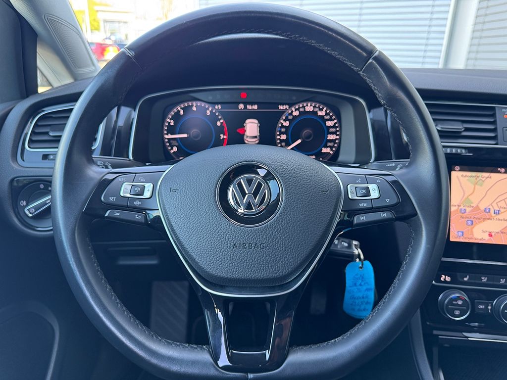 Golf VII 1.5 TSI R-LINE  *LED*NAVI*ACC*