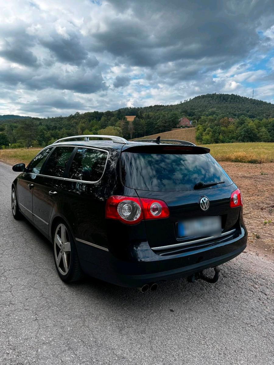 Volkswagen Passat 2009 — салон