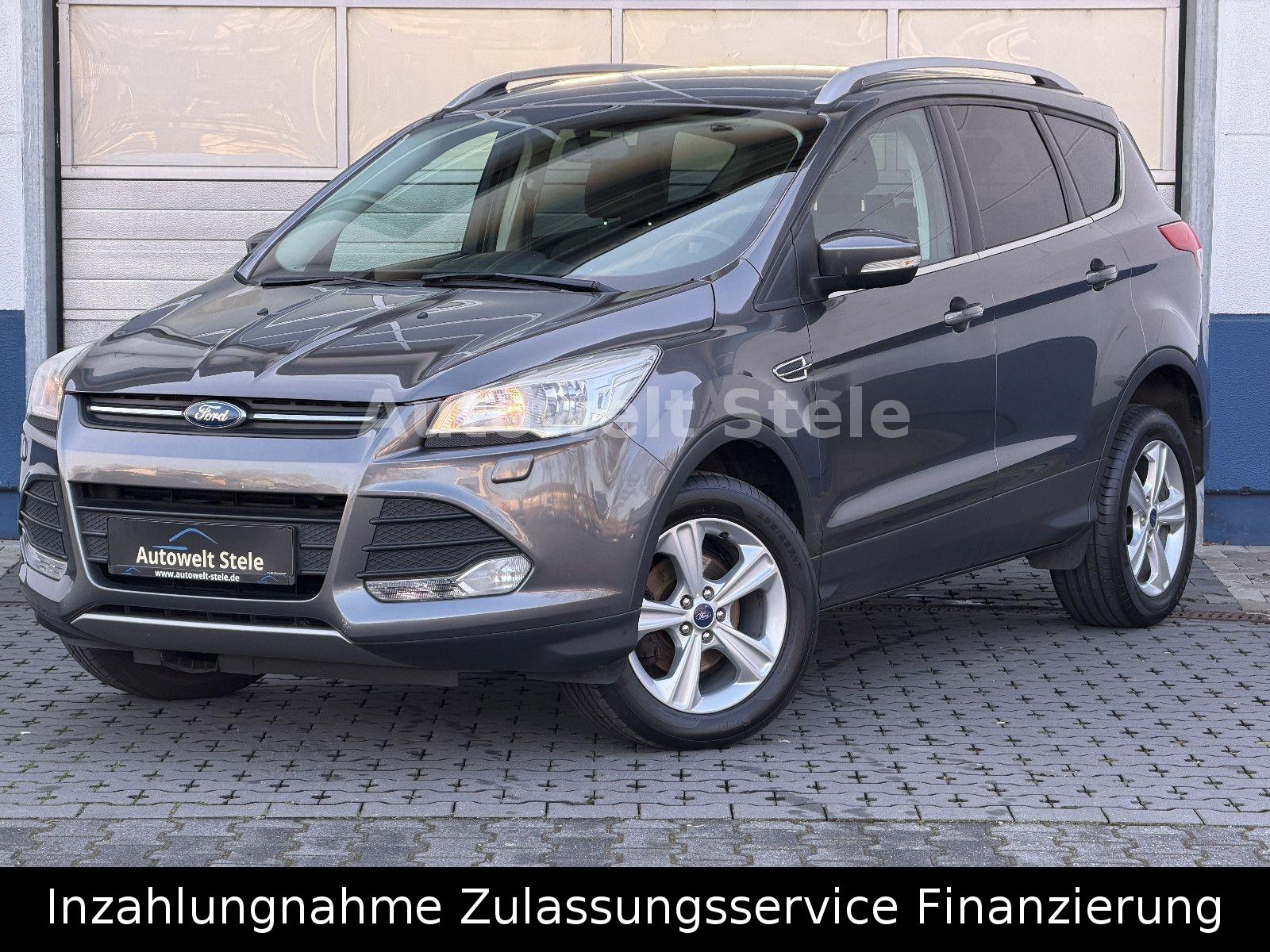 Ford Kuga Sync Edition Winterpaket PDC TÜV AU neu AHK