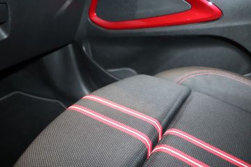 Fotografie des Opel Crossland (X) Crossland 1.2 GS Line AHK