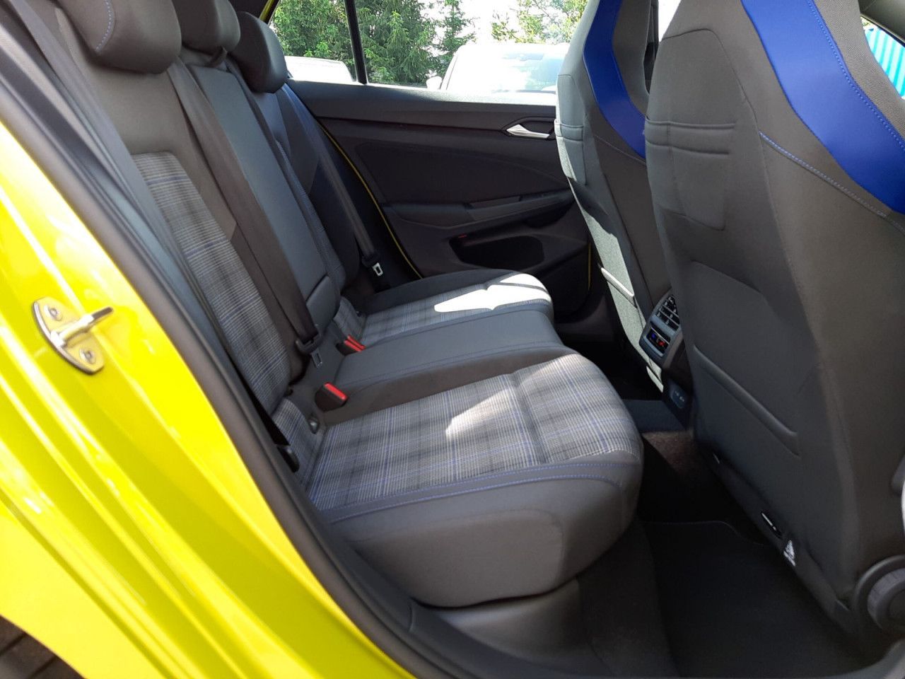 Fahrzeugabbildung Volkswagen Golf GTE 1.4 eHybrid OPF 110 kW 6-Gang-DSG GW