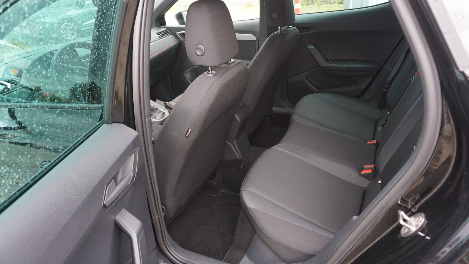 Fahrzeugabbildung SEAT Ibiza FR, Full Link, LED, PDC, Touch, SHZ, Sport
