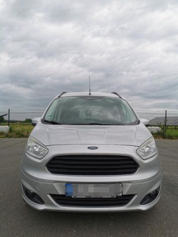 Ford Courier Tourneo 1.0 Eco Titanium HU 1...