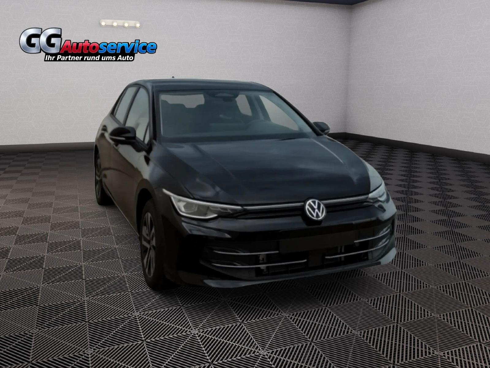 Volkswagen Golf VIII Lim. 1.5 eTSI 110 kW Energy