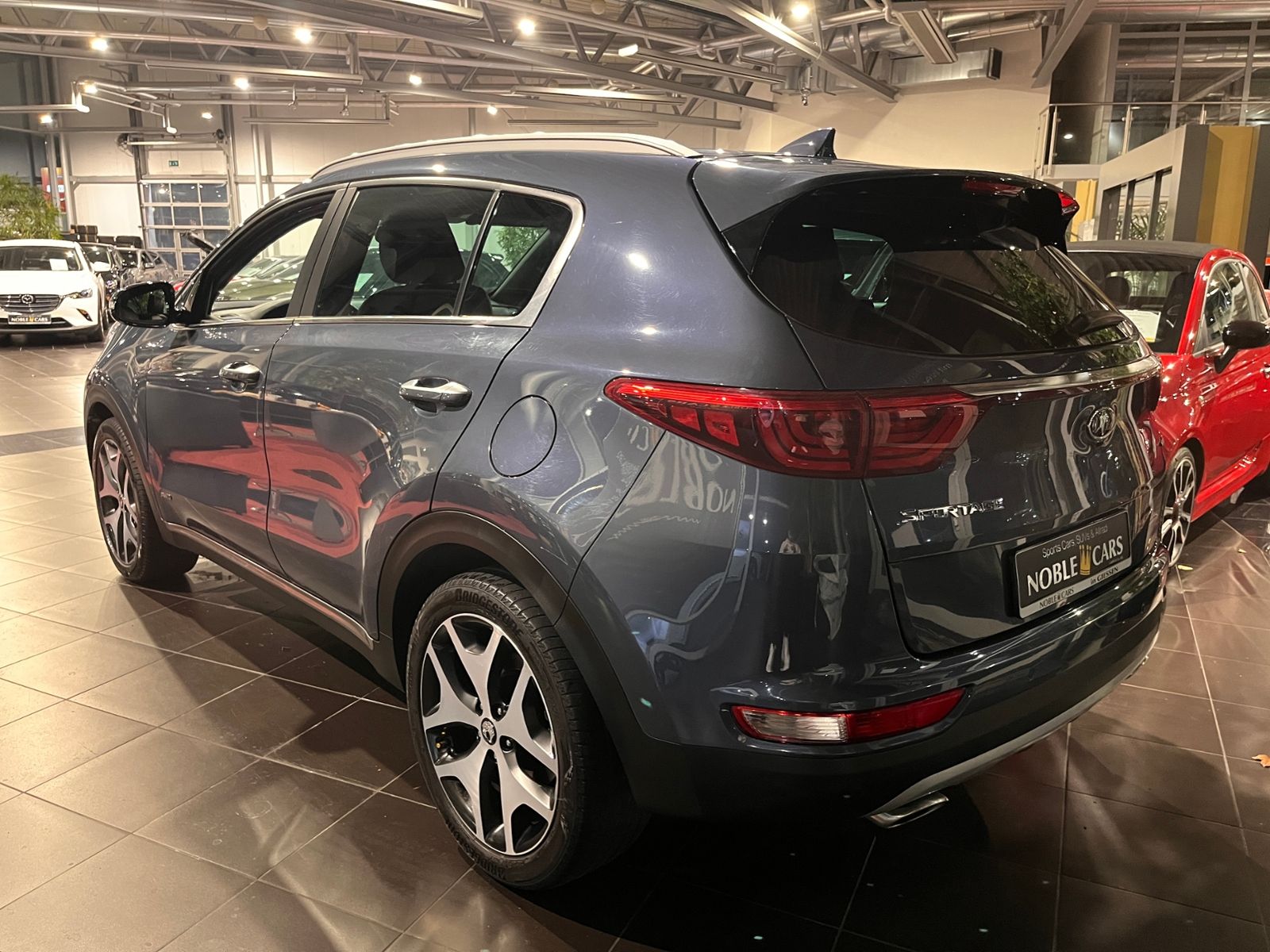 Fahrzeugabbildung Kia Sportage GT-Line 4WD JBL XEN LEDER NAV SHZ