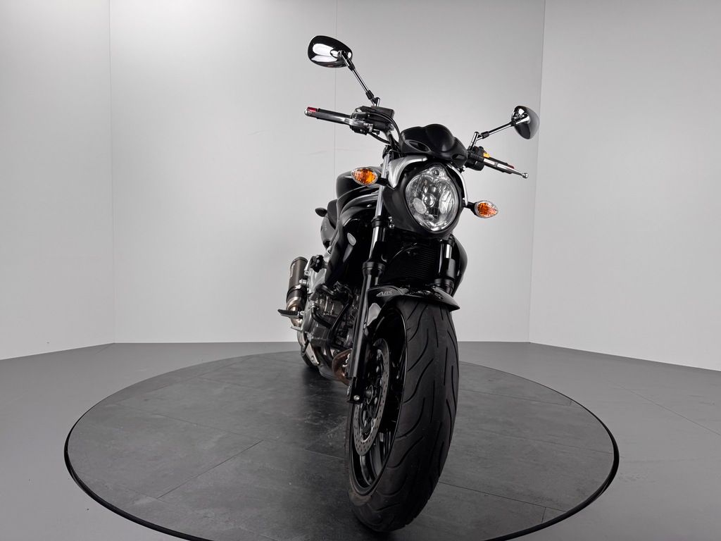 Fahrzeugabbildung Suzuki SFV 650 GLADIUS *TOP-ZUSTAND *SERVICE NEU