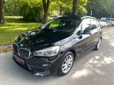 BMW 225 xe Active Tourer Navi*Kam*Pano*LED* - schwarze BMW 225